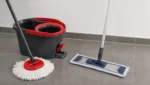 Wischmopp mit Eimer-System oder Handsystem – Was passt besser zu deinen Beduerfnissen?